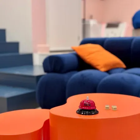 Theme Annees 60' L Baignoire Jets L Clim L Netflix