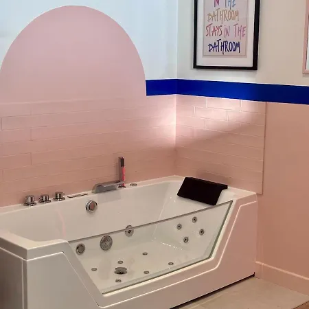 Theme Annees 60' L Baignoire Jets L Clim L Netflix Apartament Castres (Tarn)