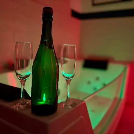 Appartement La Sixtys Loveroom Castres (Tarn)