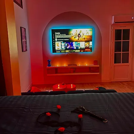 Theme Annees 60' L Baignoire Jets L Clim L Netflix Apartament