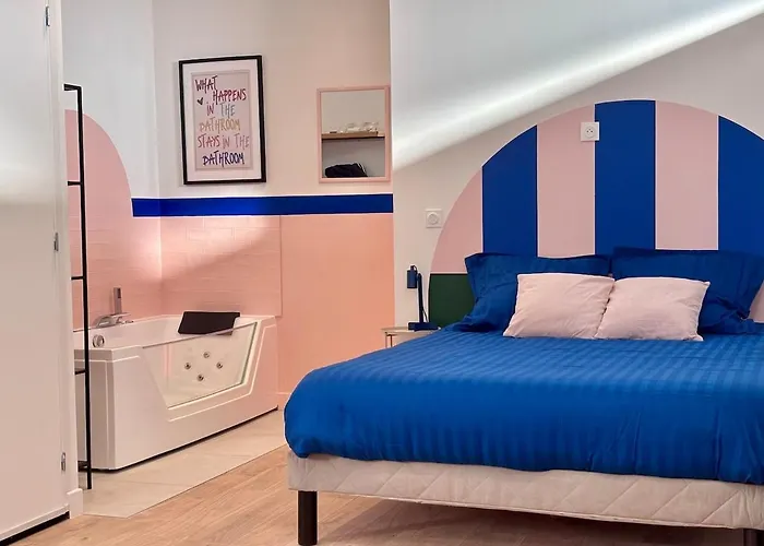 Theme Annees 60' L Baignoire Jets L Clim L Netflix Castres (Tarn)