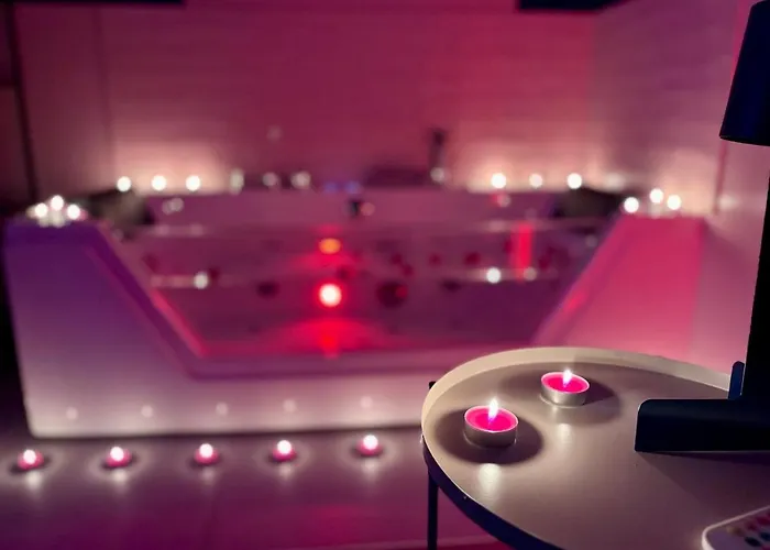 Daire Theme Annees 60' L Baignoire Jets L Clim L Netflix