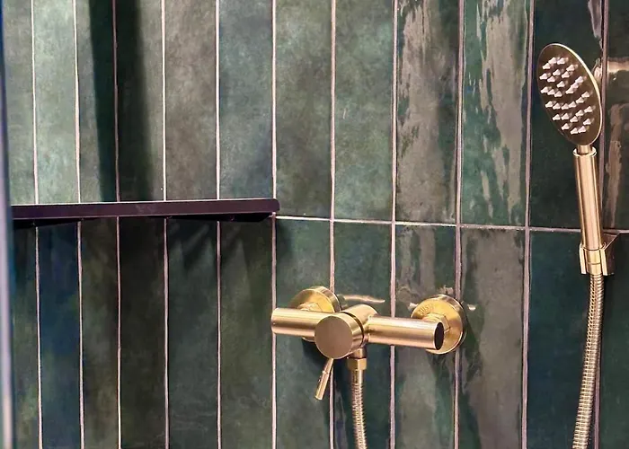 Apartment Theme Annees 60' L Baignoire Jets L Clim L Netflix *