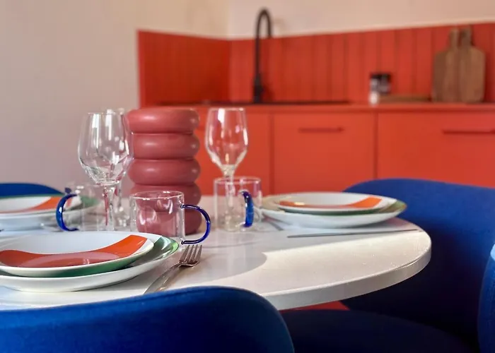 Apartment Theme Annees 60' L Baignoire Jets L Clim L Netflix Castres (Tarn)